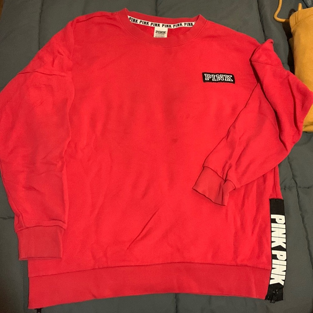 ✨Red PINK Crewneck😍
